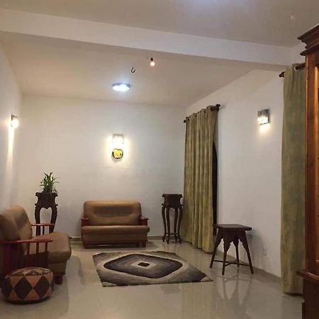 Tinu Homestay Mirissa Exterior photo