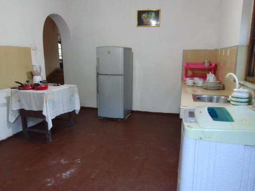 Tinu Homestay Mirissa Exterior photo